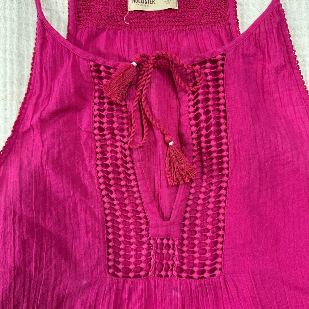 Y2K Hollister pink crochet-style babydoll tank top with tassels size M - Picture 4 of 9